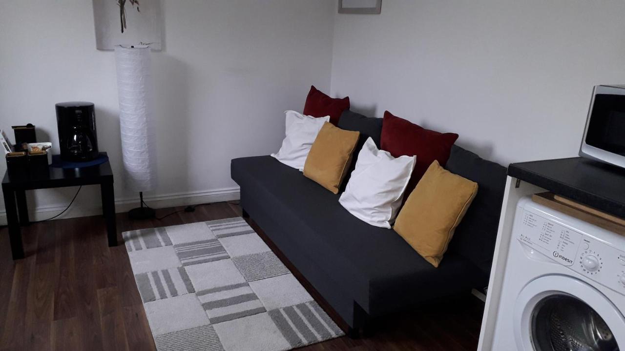 Cosy London Holiday Home ภายนอก รูปภาพ