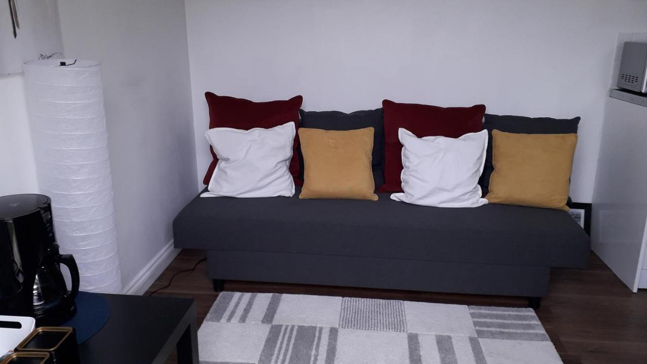 Cosy London Holiday Home ภายนอก รูปภาพ